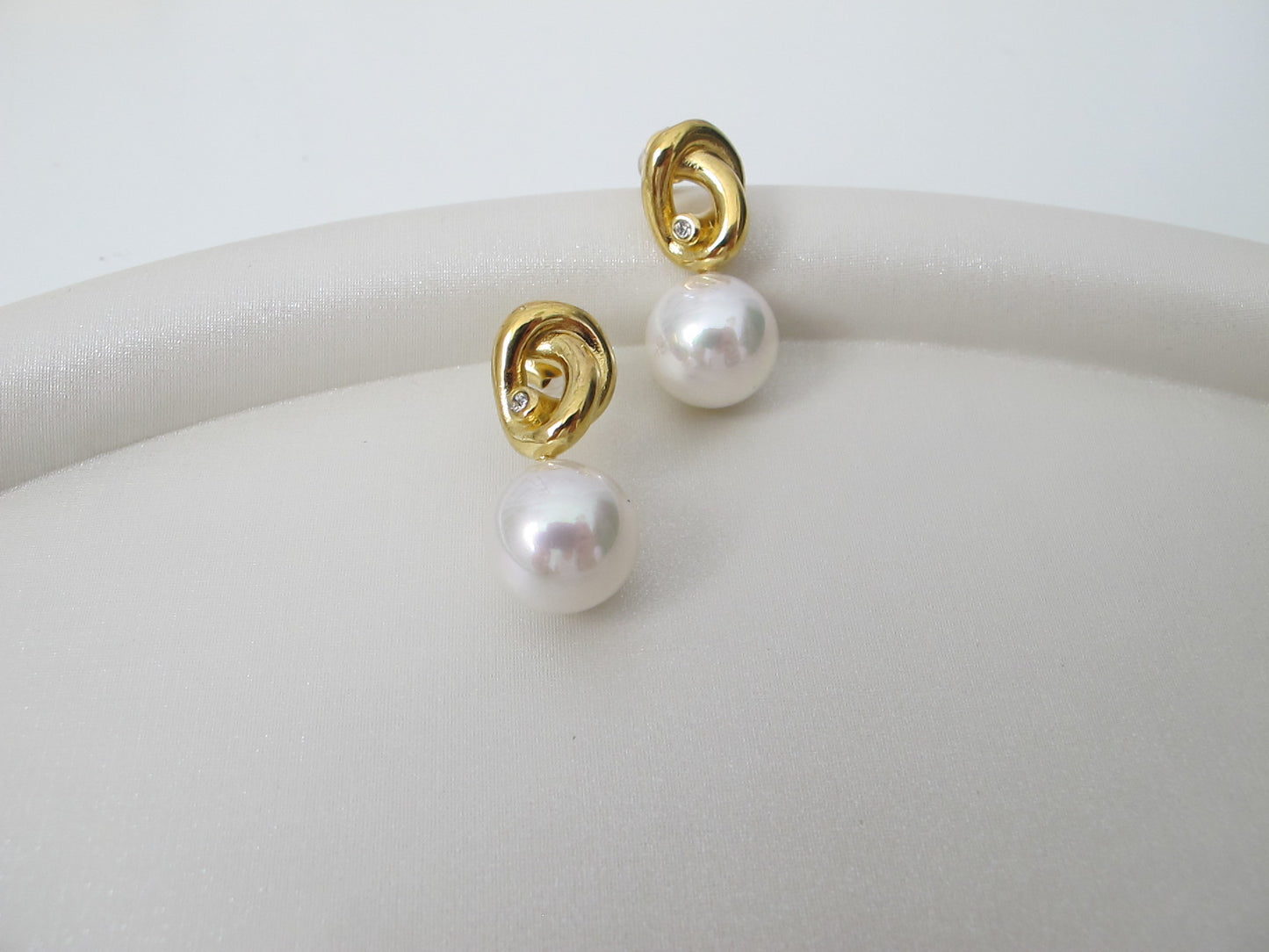 Eterna pearl σκουλαρίκια